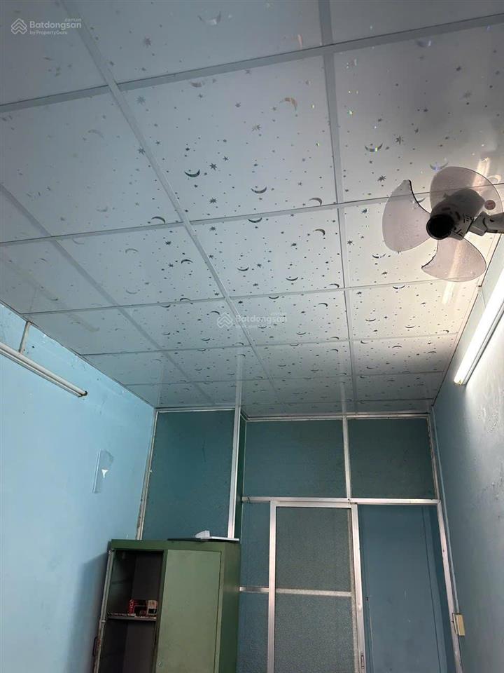 Bán nhà 1t1l hẻm 1 sẹc bên cạnh chợ đường 339, phước long b, quận 9 cũ giá 2,3 tỷ thương lượng