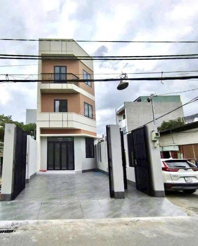 Nhà 1 trệt 3 lầu góc 2 mt đường 4, nguyễn duy trinh, long trường giá 6,9 tỷ