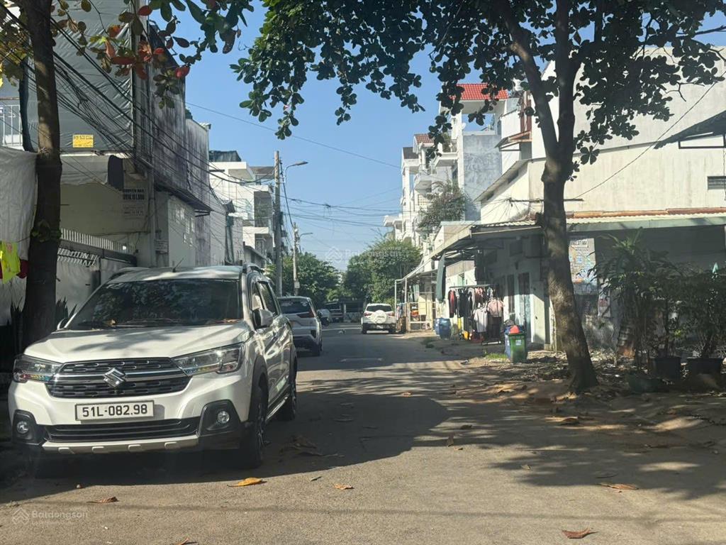 Cc cần bán lô đất hẻm 671 lê văn việt, p. long thạnh mỹ, 68m2/4,5 tỷ thương lượng.