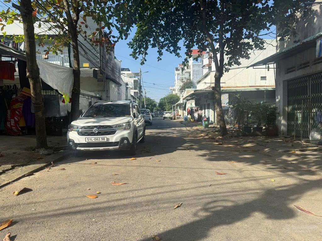 Cc cần bán lô đất hẻm 671 lê văn việt, p. long thạnh mỹ, 68m2/4,5 tỷ thương lượng.