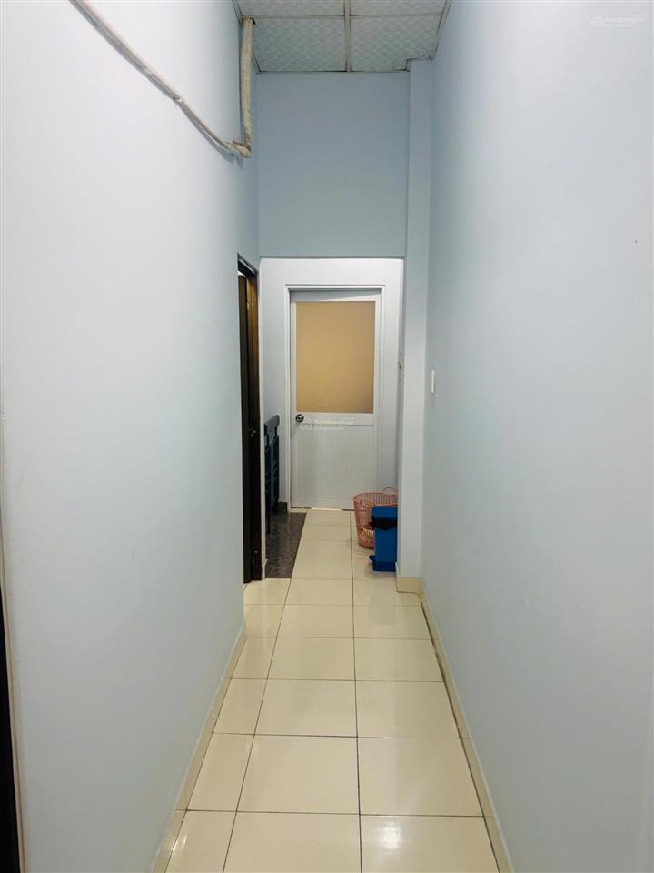 Nhà trệt lầu ngay đường 185  phước long b  q9. sổ 56,3m2 giá chỉ 5.2 tỷ tl