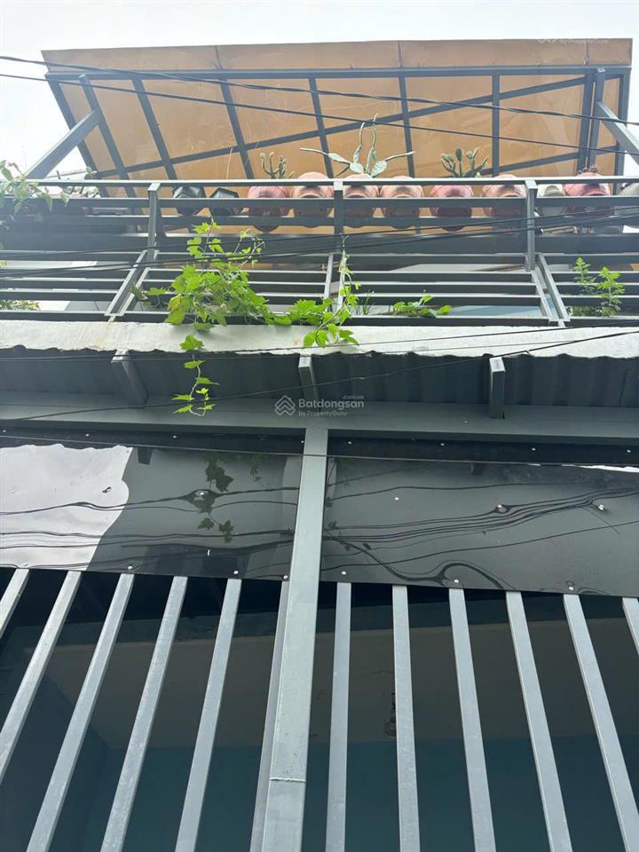 Nhà trệt lầu ngay đường 185  phước long b  q9. sổ 56,3m2 giá chỉ 5.2 tỷ tl