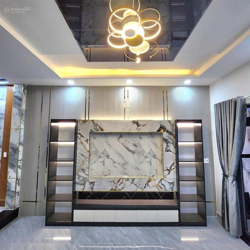 Bán nhà hẻm 7m thông 1 trệt 4 lầu 5pn 4wc đường 385, phường tăng nhơn phú a, quận 9 giá 7,95 tỷ
