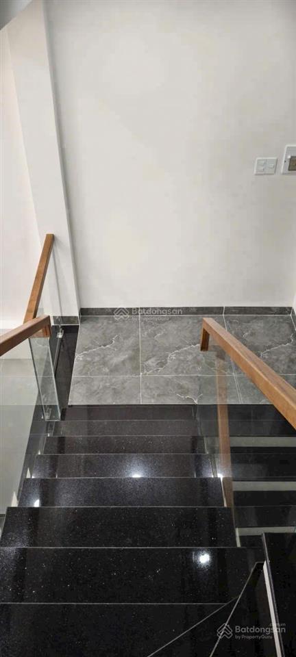 Bán nhà 1t3l hẻm xe hơi 496 lã xuân oai, long trường, quận 9 cũ, giá 6.8 tỷ