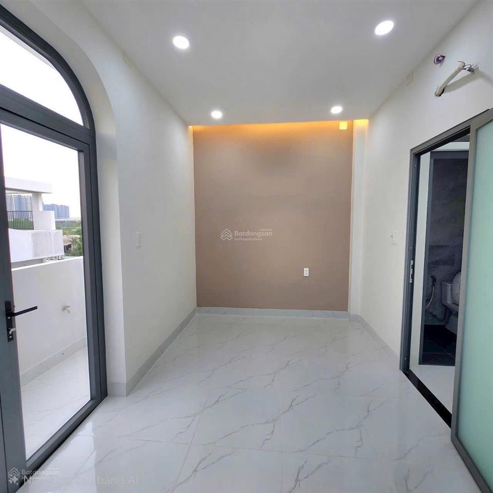 Giảm thêm 500tr bán nhà mới 3 tầng 1 sân thượng đường 23 nguyễn xiển, vinhomes grand park 4,85 tỷ