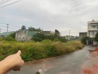 Bán đất thổ cư 2 mặt tiền đường 23 đường nguyễn xiển vimhome grand park q9. dt 155m2 giá 8,5ty