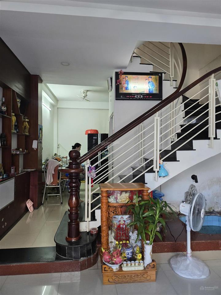 Bán nhà 1t2l có 3pn, hẻm đường lã xuân oai, tăng nhơn phú a, quận 9 dt 40m2 giá 4,3 tỷ