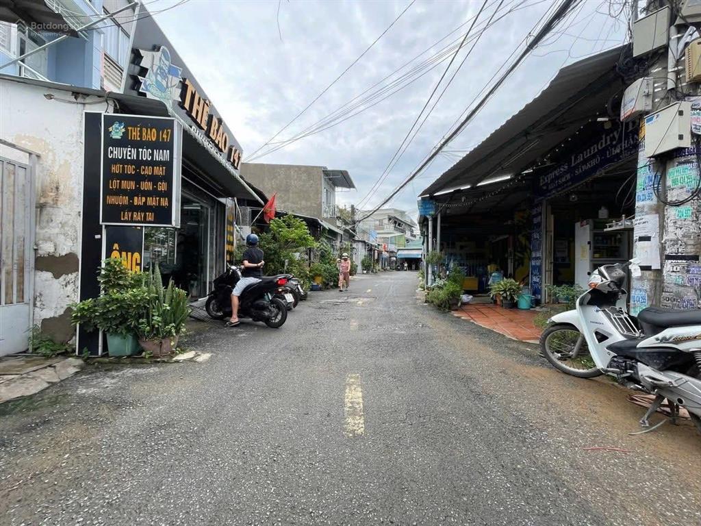 Bán gấp nhà c4 2 phòng trọ mặt tiền đường 147, chợ hoa cau, phước long, hồ chí minh 73m2 giá 6,4 tỷ