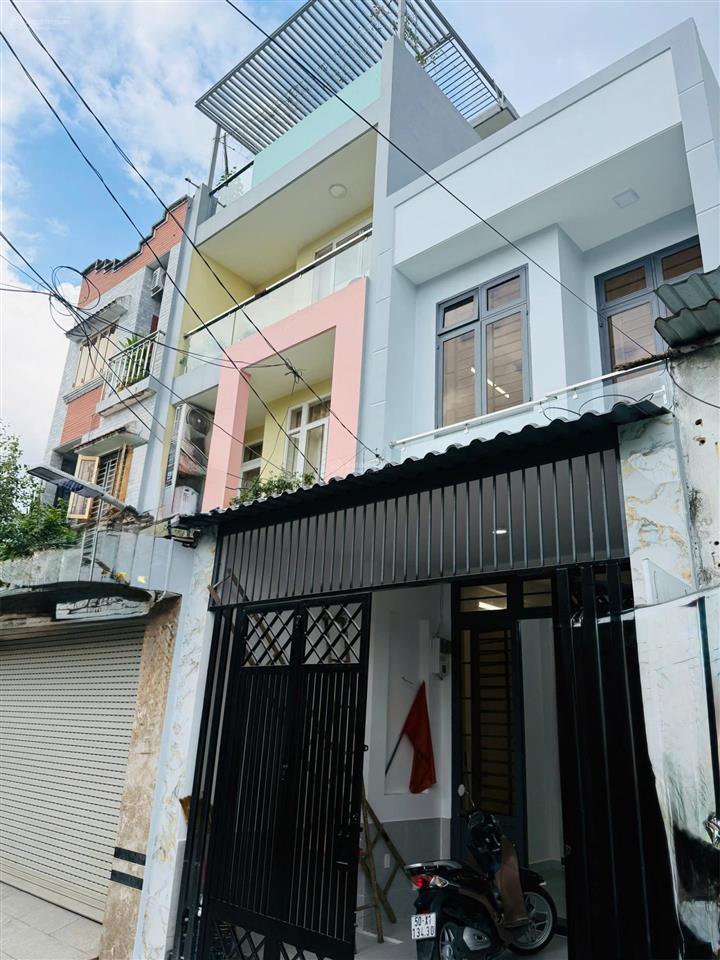 Nhà 1t1l mặt tiền kinh doanh chợ hoa cau, đường 147, phước long b, quận 9 dt 65m² giá 7,7ty