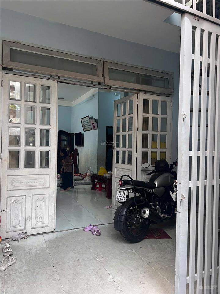 Bán nhà hẻm đường 79, phước long b, quận 9, gần cđ công thương dt 70m2 giá 3,7 tỷ