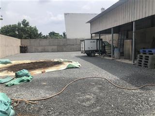 Cho thuê đất + kho (như hình)
dt15x34=500m2 đường xe contenter vào điện nước đầy đủ đc vĩnh ph