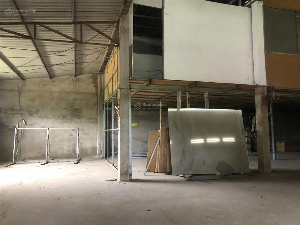 Cho khoxưởng (như hình)
dt300m2 giá15 triệu đường rộng 8m
đc vĩnh phú thuận an. gần cổng chà