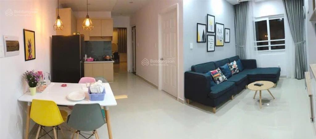 Chính chủ cho thuê căn góc lầu 10 63m giá 7tr nhà trống  có nội thất 8tr