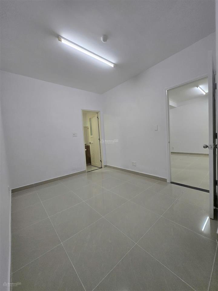 Chủ thiện chí bán căn 1pn đạt gia giá 1850  vay bank 70%  đang gom hs cấp sổ hồng