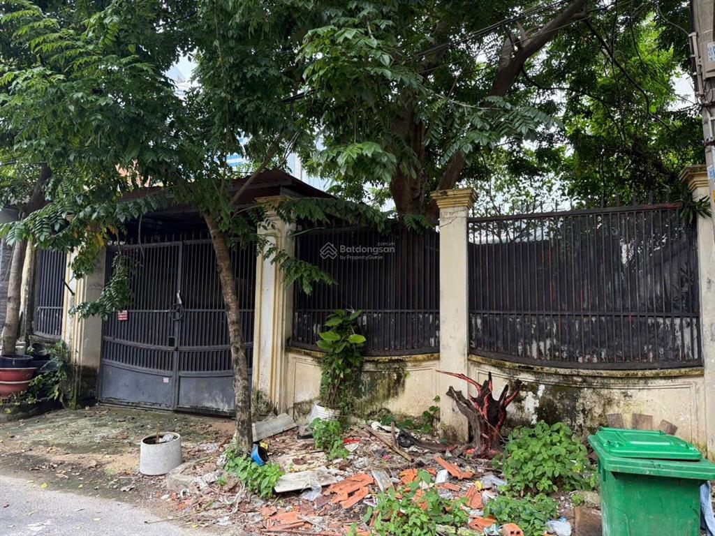 Bán đất 9,3x19,5m = 185m khu bên sông hiệp bình chánh, thủ đức