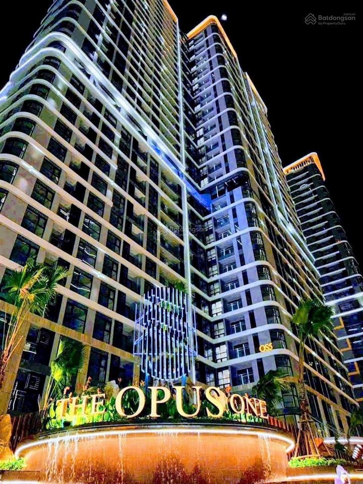 Bán căn hộ 2 phòng ngủ cao cấp tại phân khu the opus one