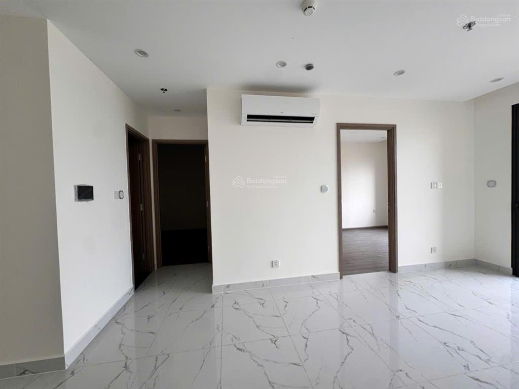 Căn hộ 2 phòng ngủ , tầng cao, view xem pháo hoa cực đẹp . tại glory height