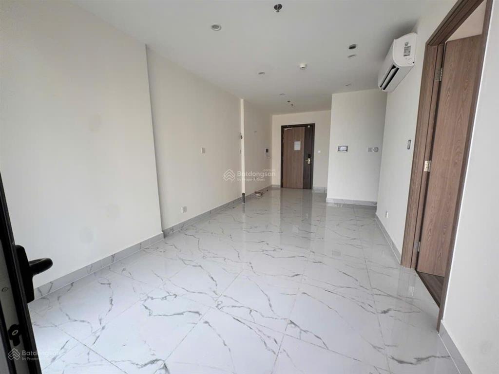 Căn hộ 2 phòng ngủ , tầng cao, view xem pháo hoa cực đẹp . tại glory height