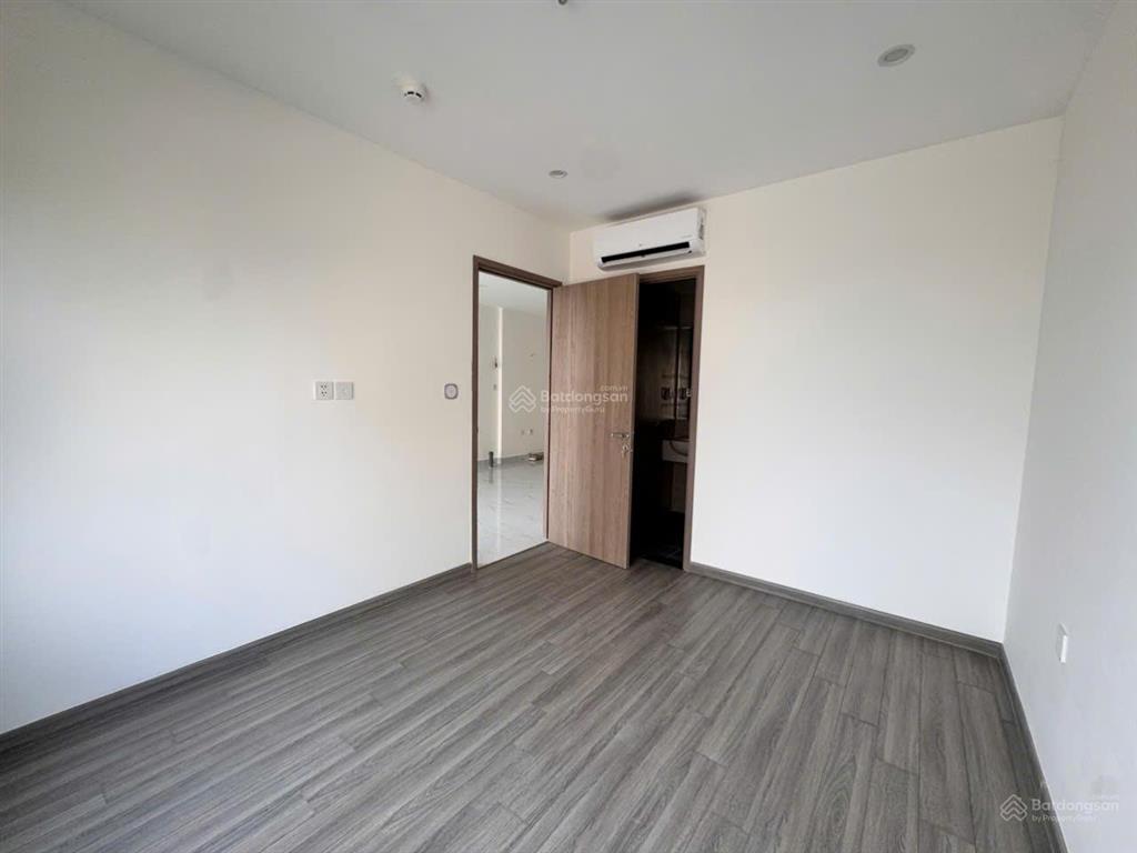 Căn hộ 2 phòng ngủ , tầng cao, view xem pháo hoa cực đẹp . tại glory height