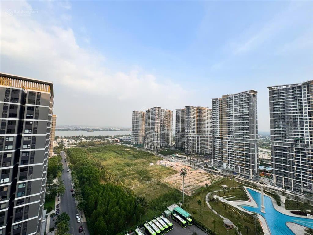 Hàng hiếm bs7  căn hộ 2pn ,sở hữu vị trí đặc biệt nhất tòa