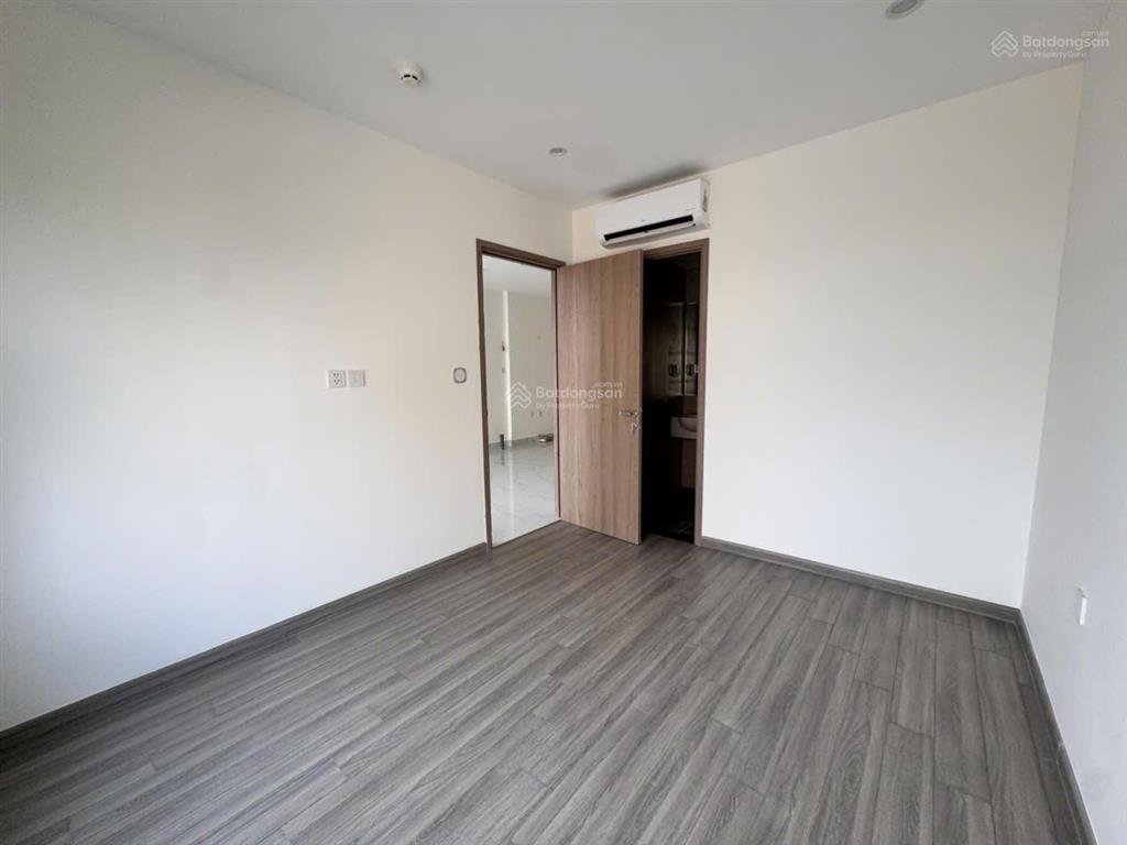 Hàng đẹp  căn góc 2 phòng ngủ+ the beverly solari  giá chỉ 4.36 tỷ.   0937 365 ***