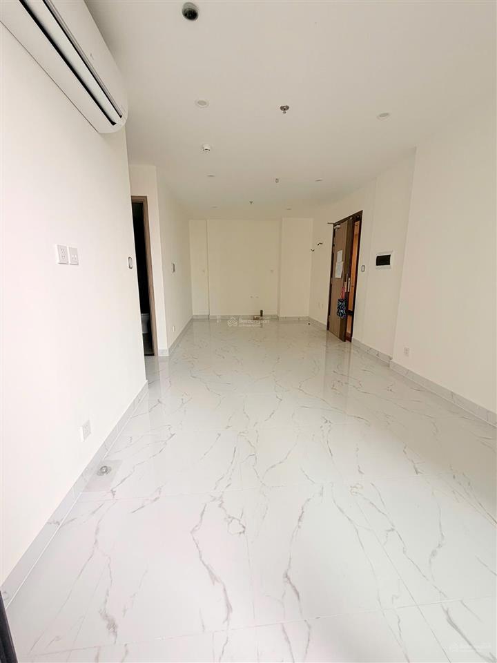 Bán căn hộ 3 phòng ngủ the beverly solari tầng cao, hướng đông nam giá 4.52 tỷ.  0937 365 ***