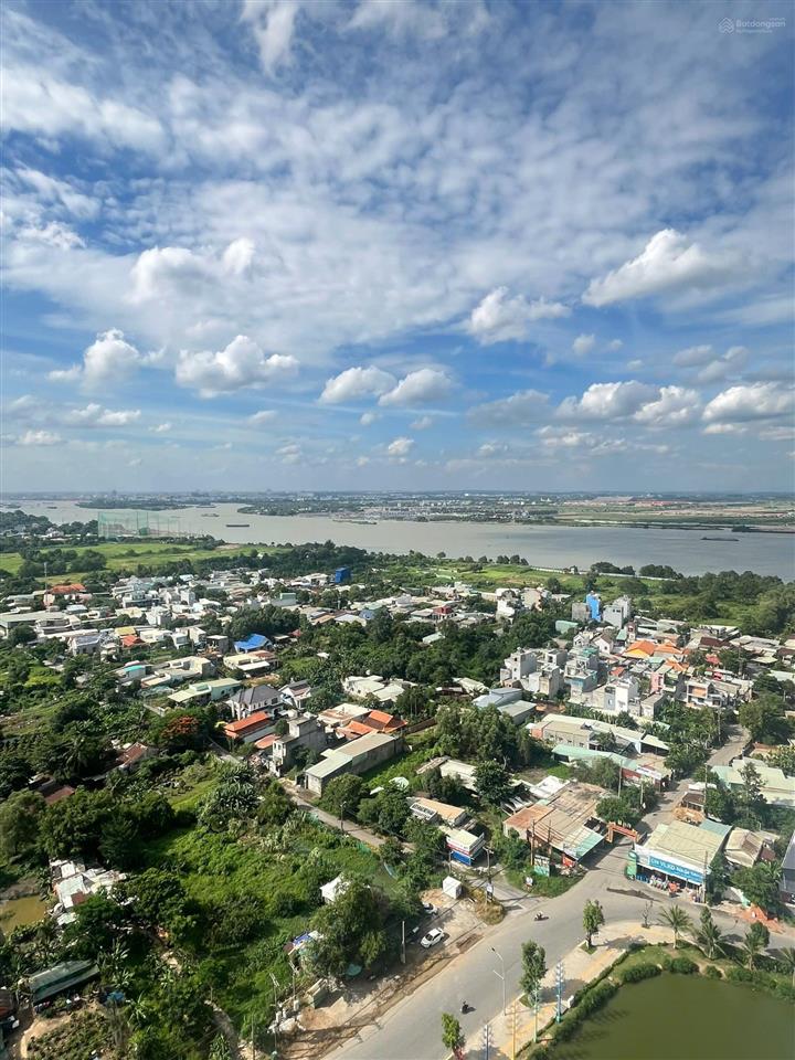 2 phòng ngủ+  view sông thoáng đẹp  không gian sống lý tưởng