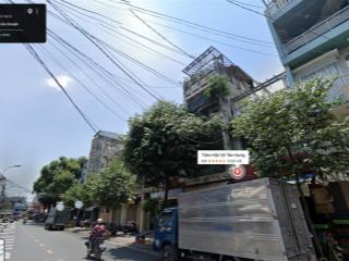 Chính chủ định cư nước ngoài cần bán nhà mặt tiền gần chợ xóm củi nhà 1 trệt 3 lầu. giá 18 tỷ