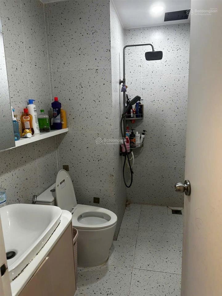 Cần bán căn hộ linh trung.  0945 234 ***