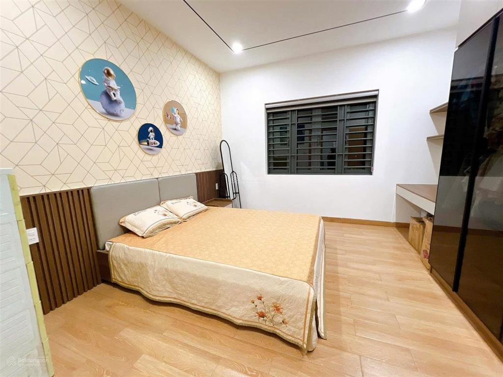 Nhà 3 tầng full nội thất đường thạnh lộc 27 phường thạnh lộc q12, dt 62m2 (4x16) đường 5m, giá 6,3