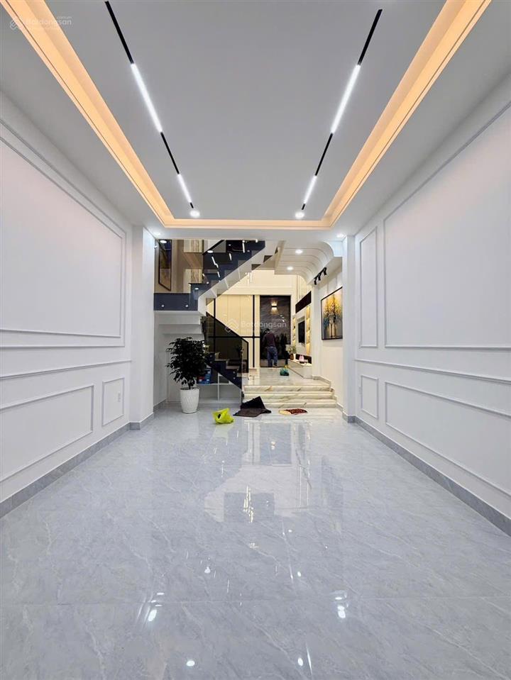 Nhà 5 tầng ful nội thất đường thạnh lộc 37 phường thạnh lộc q12, dt 51,9m2 (4x13) đường 7m, gia 6,