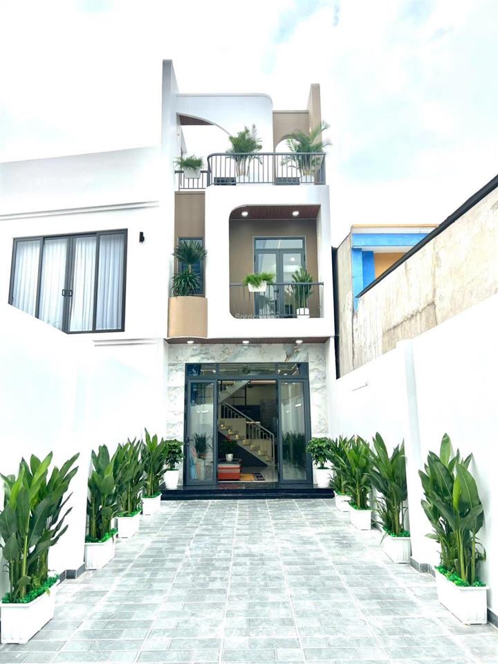 Nhà 3 tầng full nội thất đường thạnh xuân 40, phường thạnh xuân q12, dt 104m2 (4,3x24) đường 6m