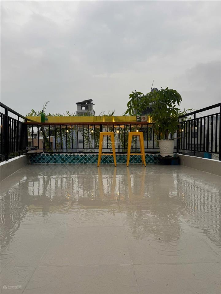 Bán nhà mặt phố 11ti560, 63m2 ở phan văn trị, p11, q. bình thạnh, hcm giá tốt. 6pn