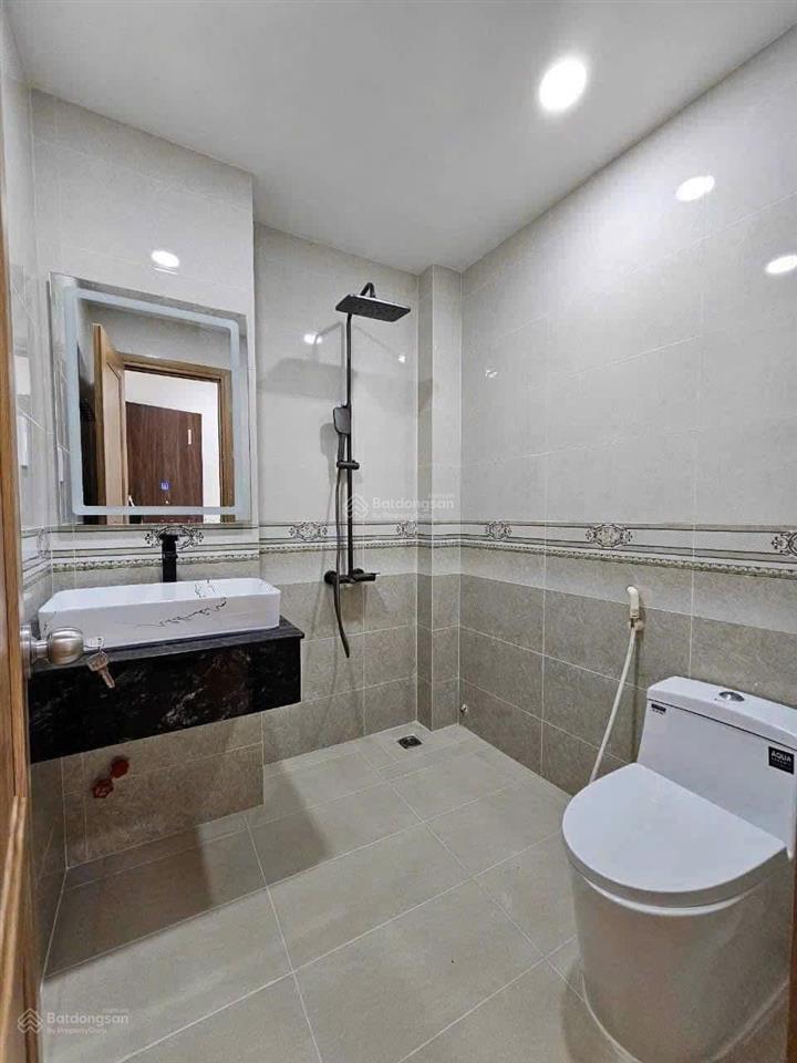 Bán nr 5pn, 5wc, 49,7m2 tại nguyễn văn đậu, 8,7 tỷ giá cực chất