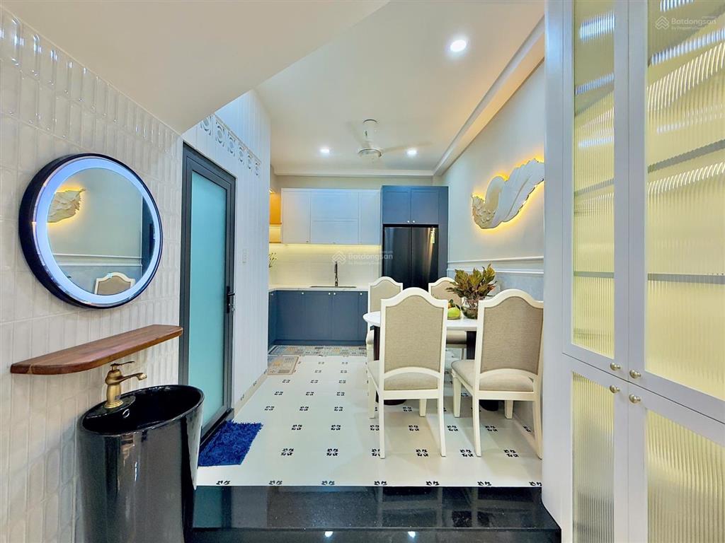 Bán nr đẹp xuất sắc tại cô giang, 9,95 tỷ, 53m2, 5pn, 5wc