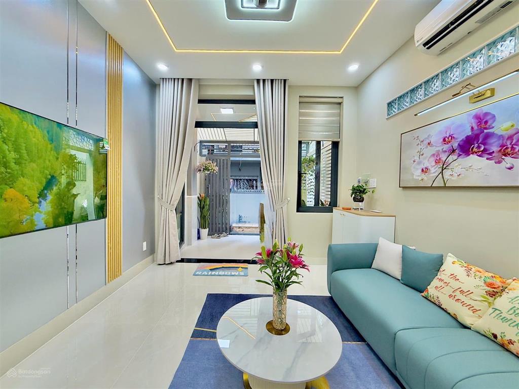 Bán nr đẹp xuất sắc tại cô giang, 9,95 tỷ, 53m2, 5pn, 5wc