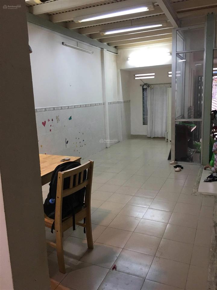 Cho thuê nr 2pn, 2wc, 40m2 tại nơ trang long, 10 triệu vnd