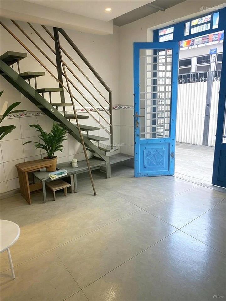 Cho thuê nr 30m2, hẻm xe hơi tiên kd2pn + 2wc tại nguyễn huy lượng, q. bình thạnh, hcm