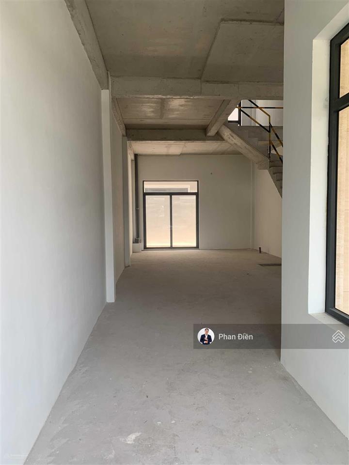 Chính chủ bán nhà phố the classia khang điền gần hồ bơi phòng gym. gọi ngay 0982 667 *** mr phan điền