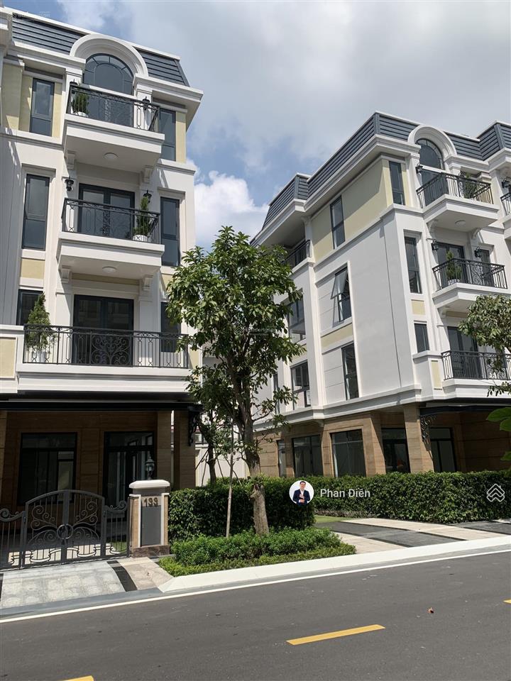 Bán căn góc the classia ngang 7m. view thoáng không đối nhà. sổ hồng. gọi 0982 667 ***