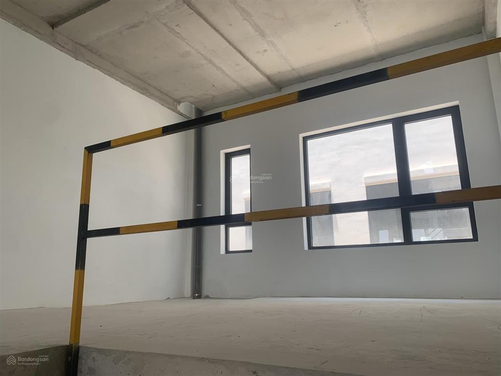 Bán căn góc the classia ngang 7m. view thoáng không đối nhà. sổ hồng. gọi 0982 667 ***