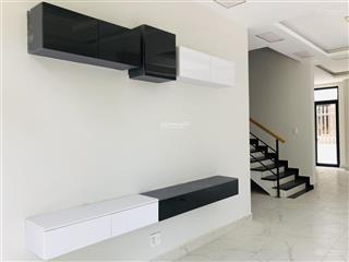 Chính chủ cho thuê biệt thự lucasta khang điền.full nội thất vảo ở ngay.gọi 0982 667 *** mr phan điền