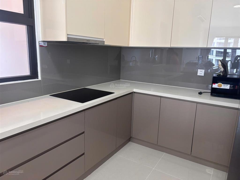 Chính chủ bán căn góc 3pn estella heights an phú. view hồ bơi và xa lộ. nội thất. gọi 0982 667 ***