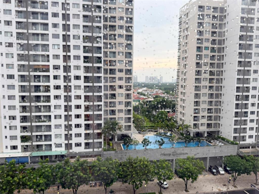 Chính chủ cho thuê căn hộ the aurora 2pn nội thất đầy đủ. nhận nhà ở ngay. gọi ngay 0982 667 ***