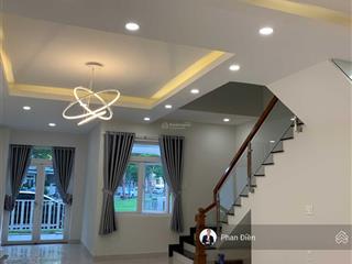 Chính chủ cho thuê nhà phố merita khang điền 6x17m view công viên. nội thất. gọi ngay 0982 667 ***