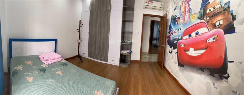 Chính chủ cho thuê nhà phố mega village 8x14,5m. full nội thất, giá 18 triệu, gọi ngay 0982 667 ***