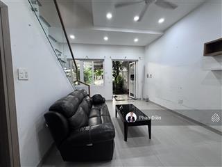 Phan điền cho thuê nhà phố melosa khang điền 5x16m nội thất đầy đủ, giá 15 triệu. gọi 0982 667 ***