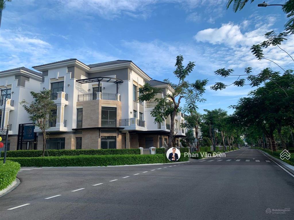 Chính chủ bán nhà phố verosa park khang điền 7x13m. view hồ bơi. gọi ngay 0982 667 *** phan điền