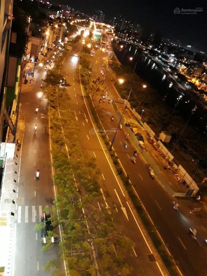 Phòng cao cấp quận 5, 40m2, full nội thất, sau lưng đại học y dược, an ninh, sạch sẽ