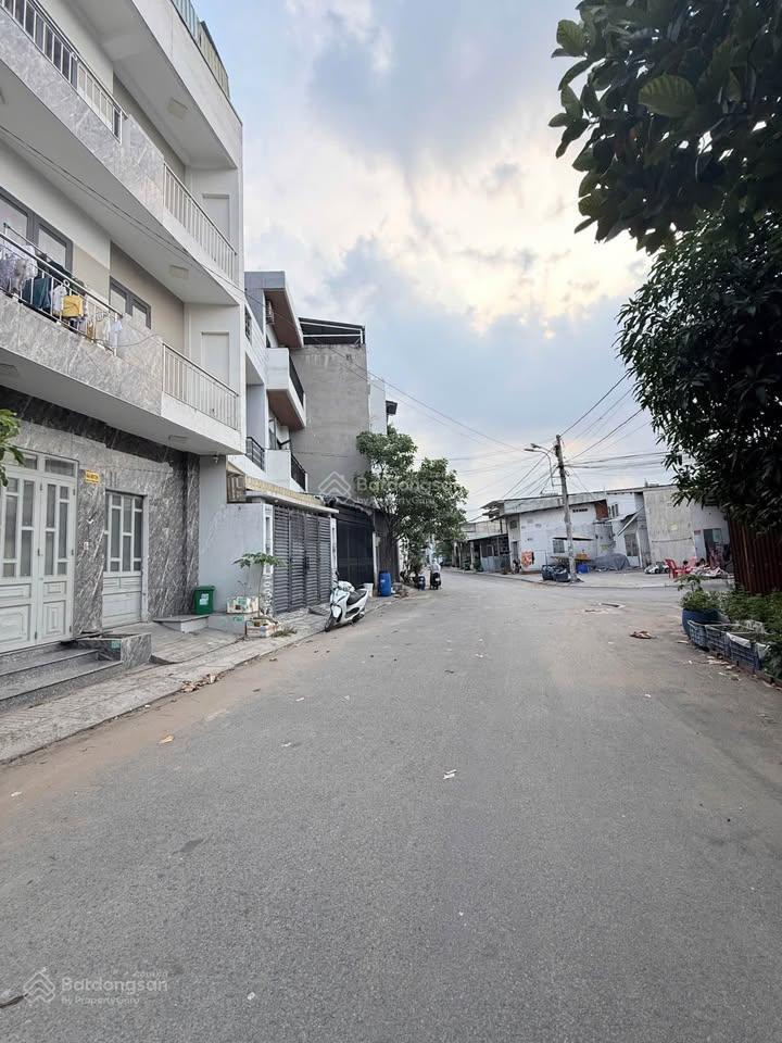 Đất mặt tiền đường số 8 phường linh đông, thủ đức, dt 55.6m2 full thổ cư, đường trước nhà 10m.